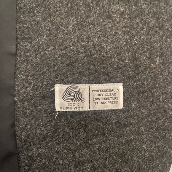 Jordan & Cole women's S two color 100% wool lined button jacket w/ zippers EUC - Picture 9 of 10